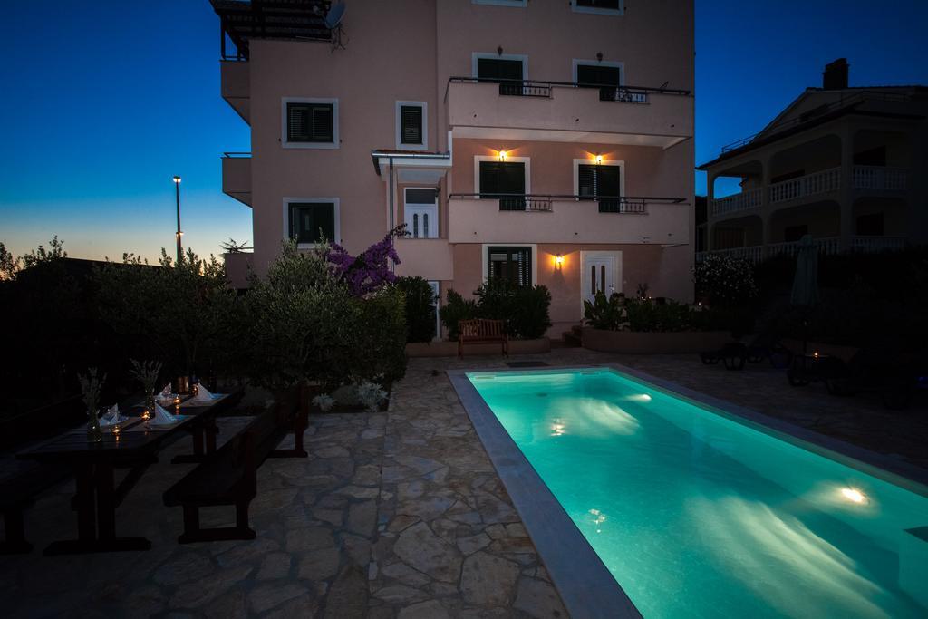 Apartments Lara & Luka Ζαντάρ Εξωτερικό φωτογραφία