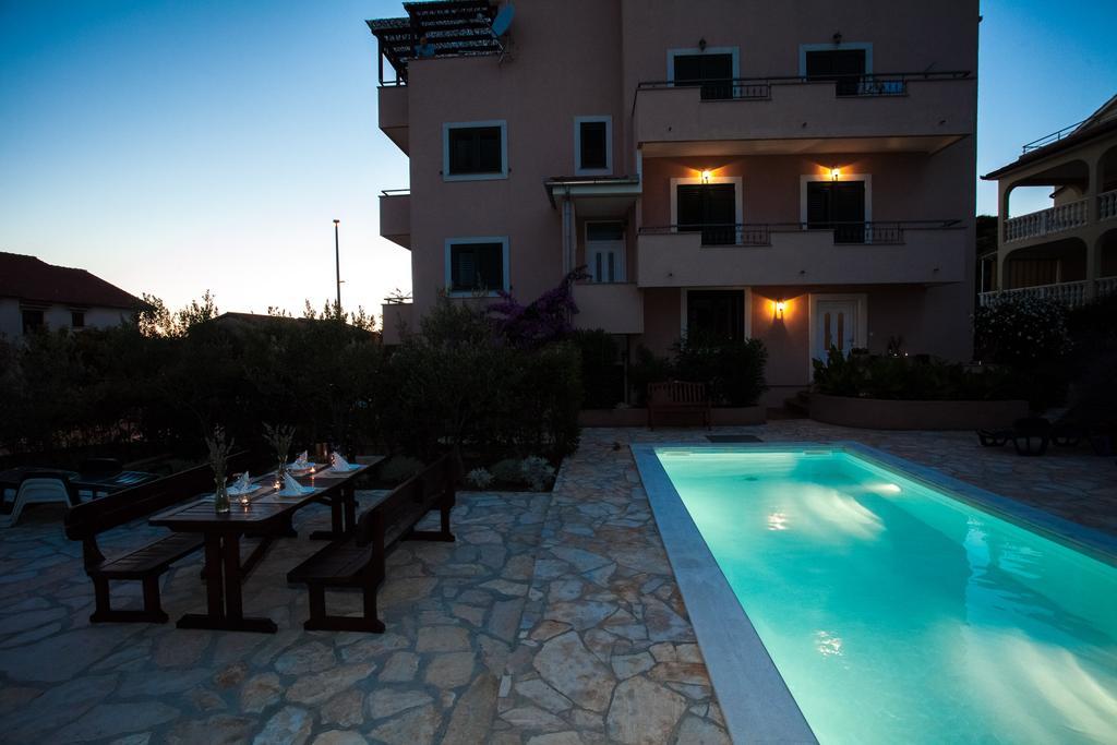 Apartments Lara & Luka Ζαντάρ Εξωτερικό φωτογραφία